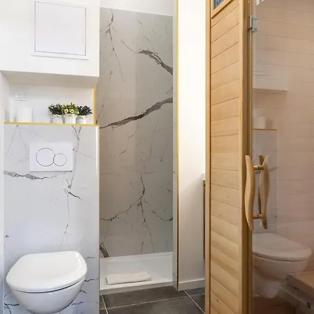 Apartmán Wehost D3 - La Cour Du Sauna 2 Beds, 4 People Nice