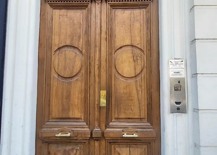 Wehost D3 - La Cour Du Sauna 2 Beds, 4 People ニース