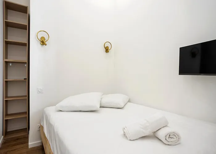 アパート Wehost D3 - La Cour Du Sauna 2 Beds, 4 People ニース
