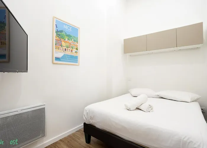 Wehost D3 - La Cour Du Sauna 2 Beds, 4 People * ニース