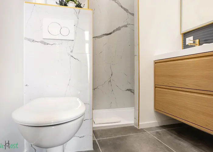 アパート Wehost D3 - La Cour Du Sauna 2 Beds, 4 People ニース