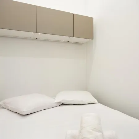 Wehost D3 - La Cour Du Sauna 2 Beds, 4 People شقة *